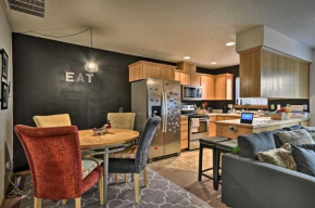 Relaxing Townhome with Patio 25 Miles to Portland!